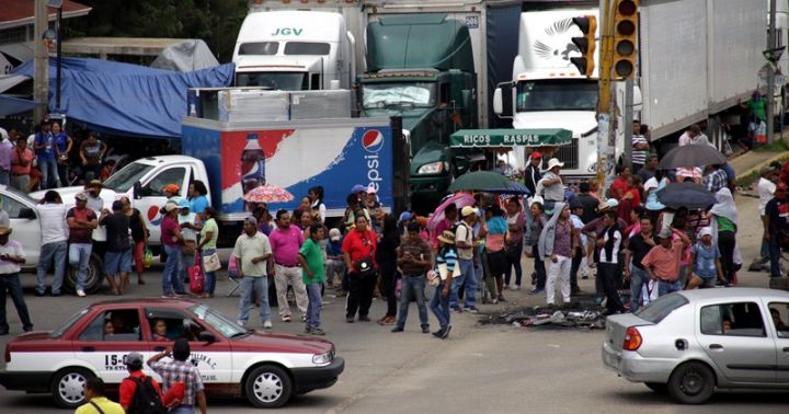 Acuerda CNTE retirar bloqueos en Michoacán