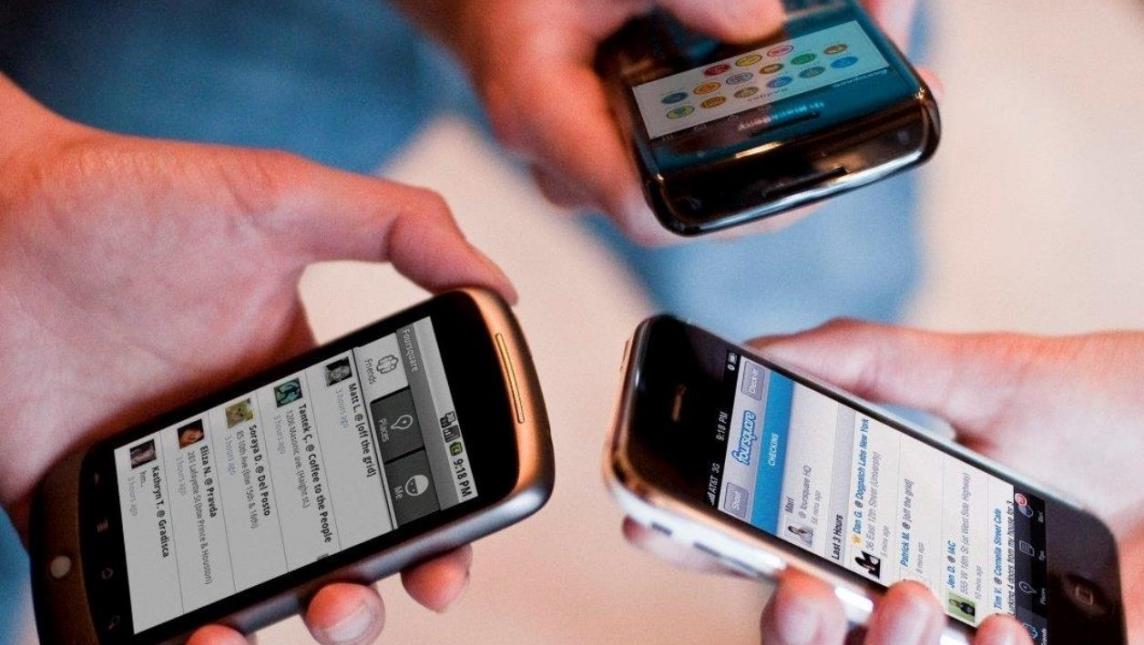 Con mensajes SMS, Afores buscan alentar ahorro