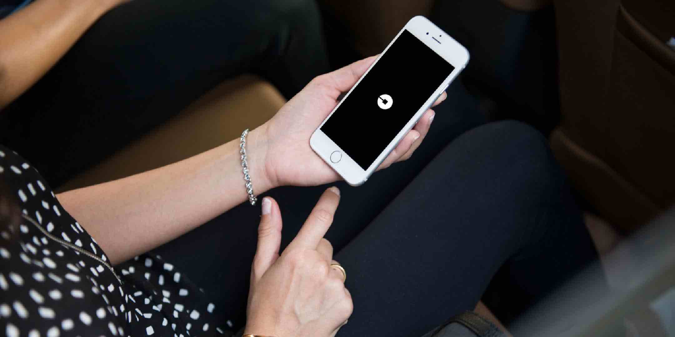 Conductores y mensajeros de Uber podrían contar con IMSS 