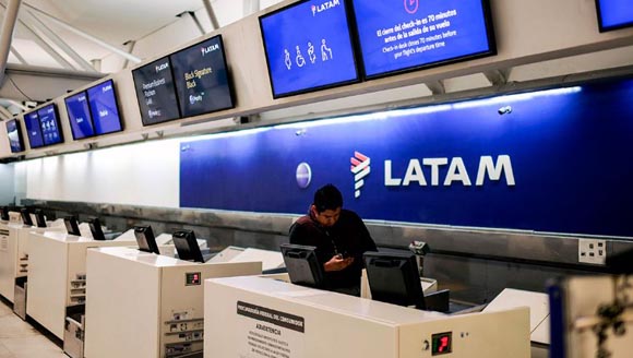LATAM Airlines prevé el despido de 2,700 trabajadores en Brasil
