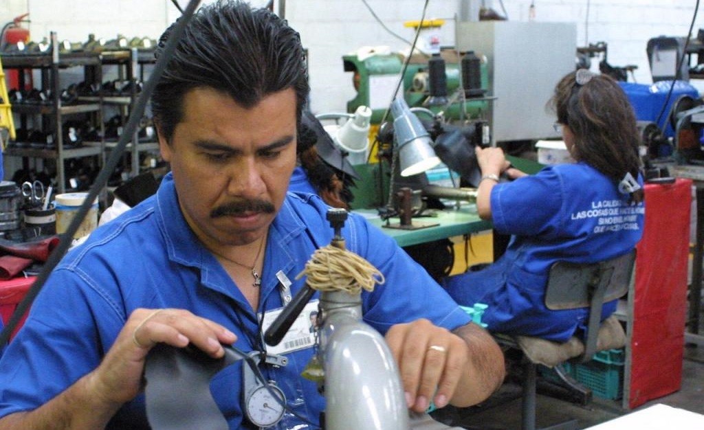 México rebasa el plazo fijado en T-MEC para reforma laboral