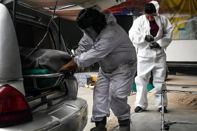 México supera el medio millón de contagios de Covid-19 y 55,293 decesos