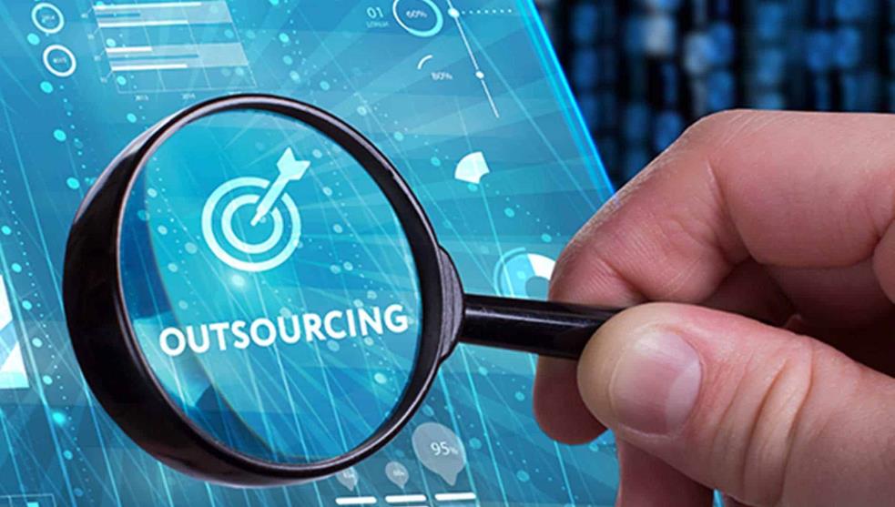 Ven exagerado plan contra outsourcing